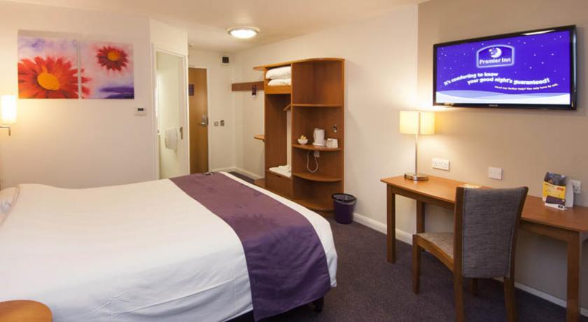 Premier Inn Glasgow - Bellshill Мъдъруел Екстериор снимка