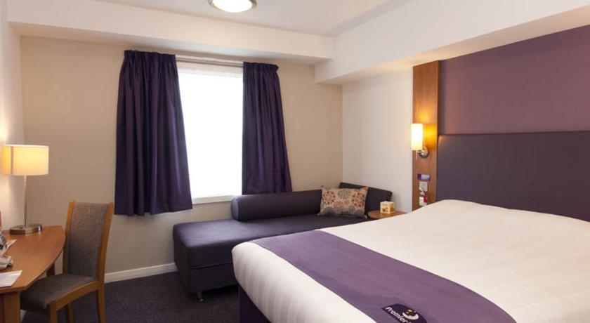 Premier Inn Glasgow - Bellshill Мъдъруел Стая снимка